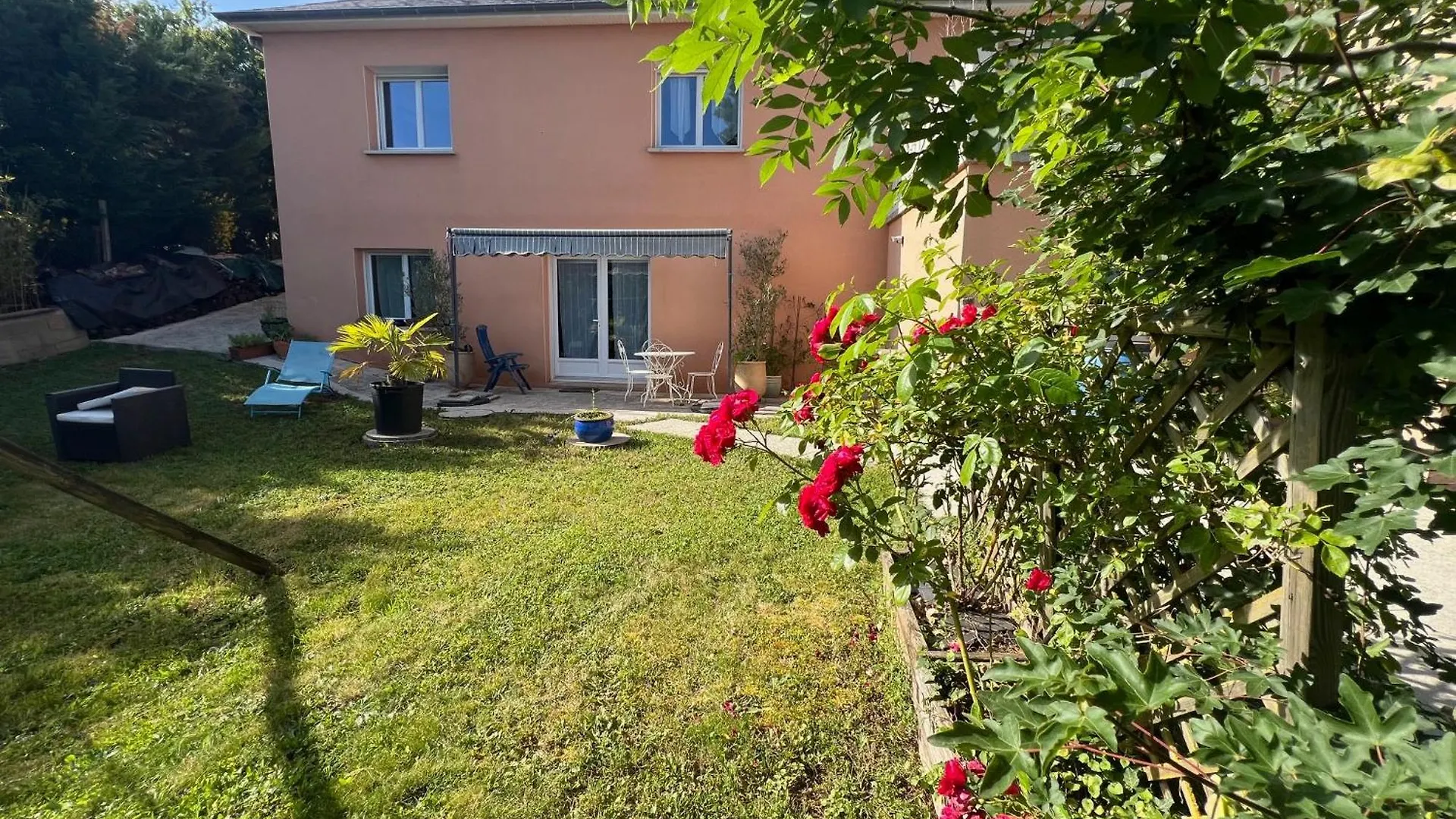 Logement Independant, De Plain Pied, A Rodez Aveyron Onet-le-Chateau France